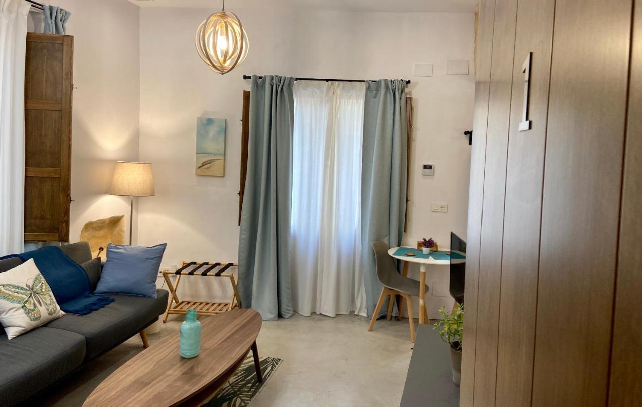 Gadeiras Suites - Apartamentos Turisticos De 2 Llaves Cadiz Ngoại thất bức ảnh